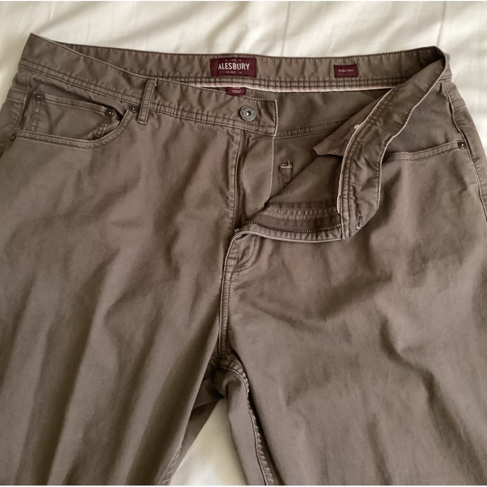 Alesbury Dark Khaki’s